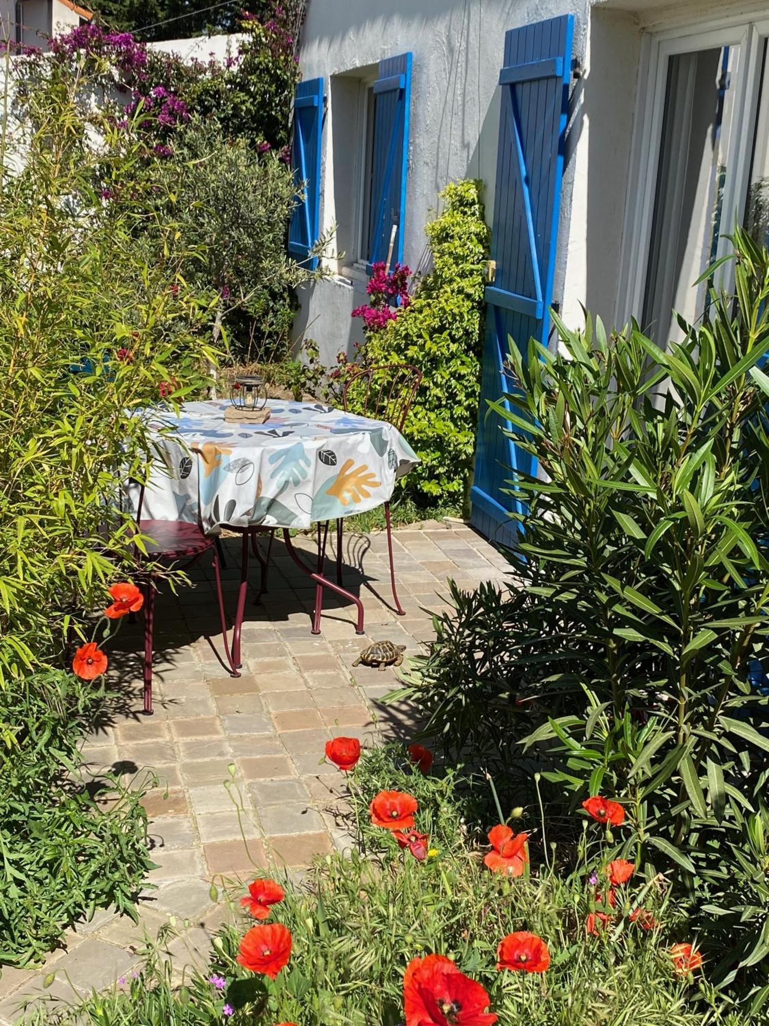 Maisonnette De Jardin Марсель Экстерьер фото